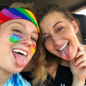 Meet your Posher, Abby